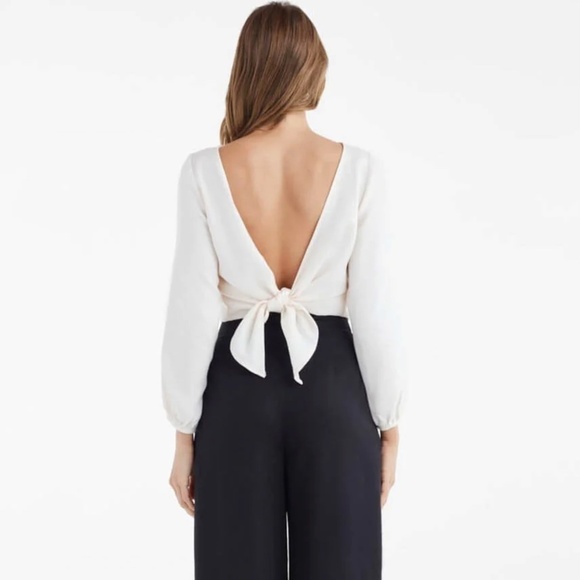 Vetta The Gathered Sleeve Wrap Top XS - Picture 2 of 8